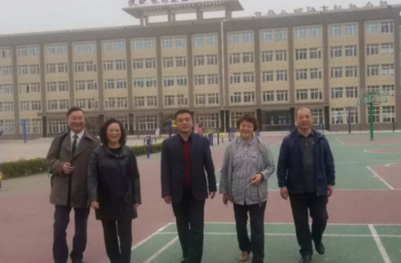 天水军分区原政委、天水市政协常委袁敬伟大校莅临beat365官网参观调研