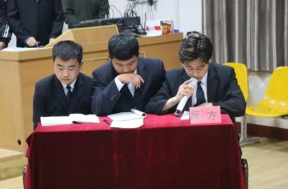 beat365官网2017年“大学生辩论赛”成功举办