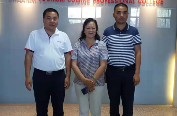 陕西省人民对外友好协会 理事、中非一带一路贸易文化中心CATC赞比亚秘书长刘昭先生一行来学院实地考察