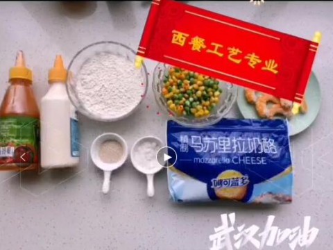 学生宅家 温习功课作品