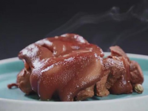 红红火火过大年 团团圆圆口福到 陕西美食八大碗之一（带把肘子）