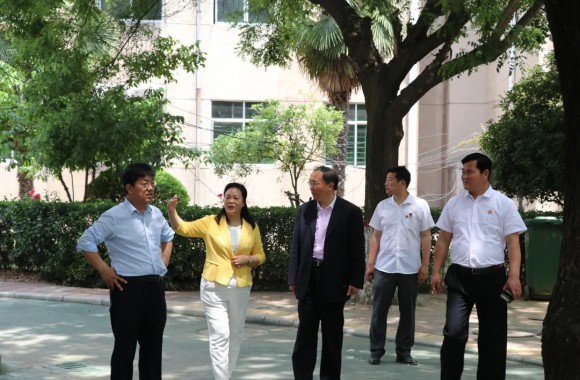 热烈欢迎世界中餐业联合会常务副会长邢颖、副秘书长王文江一行莅临beat365官网考察指导工作