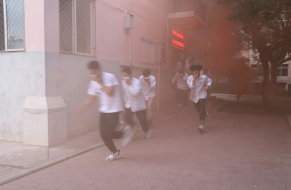 beat365平台官方网站开展火灾消防应急疏散演练活动