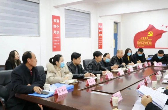 咸阳市教育局2021年全市中等职业学校教育教学及重点工作视导组莅临beat365官网指导检查工作