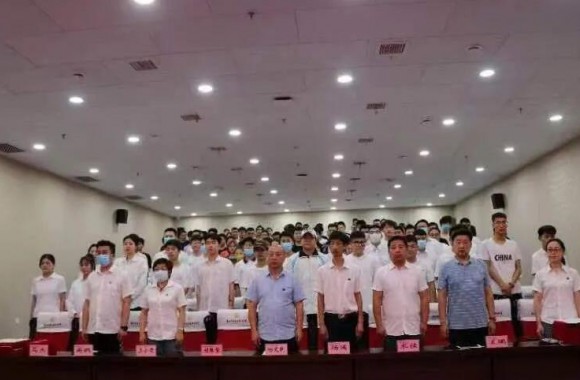 beat365官网举办“2020-2021学年国家励志奖学金”颁奖仪式