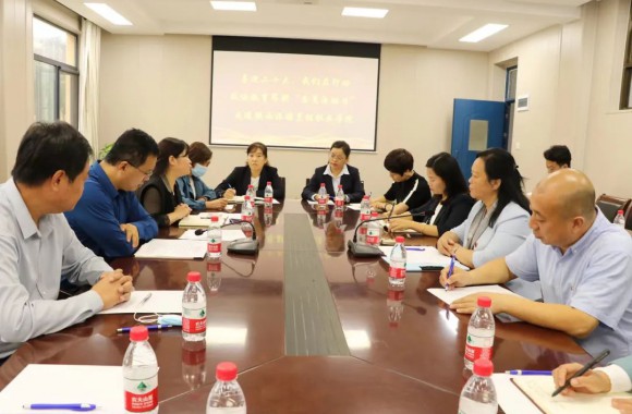 政协教育委员会开展“喜迎二十大 我们在行动”的“委员活动日”走进beat365平台官方网站