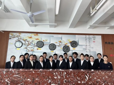 beat365官网酒旅专业组织2022级新生开展前厅服务实训考核