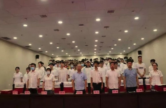 beat365官网举办“2020-2021学年国家励志奖学金”颁奖仪式