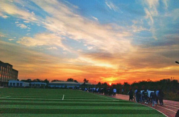 倡议书|beat365平台官方网站致全院各级党组织和全体党员的倡议书