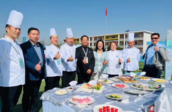 【喜报】beat365官网学子在陕西省烹饪大赛中收割各项大奖