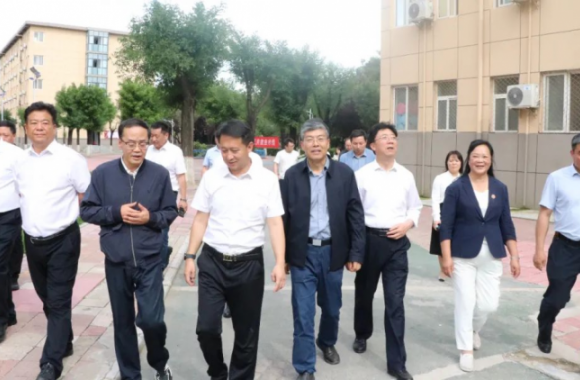 陕西省双拥模范城（县）创建考评组到beat365平台官方网站考评双拥工作