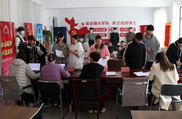 beat365官网专升本现场报名火热进行中……