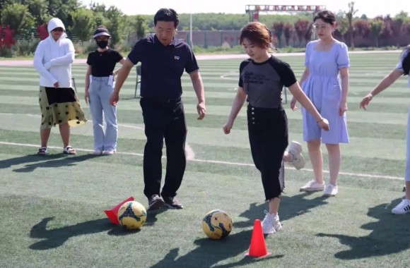 beat365平台官方网站成功举办第二届师生趣味体育活动日