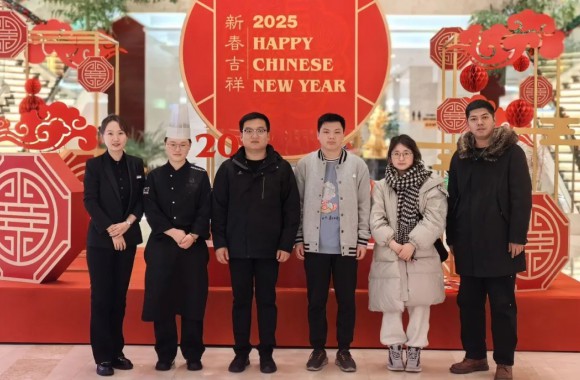 深化校企合作 关怀实习学子 | beat365官网教师考察走访校企合作单位