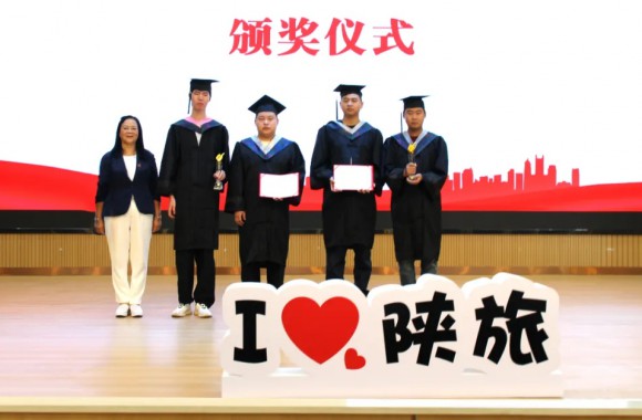 以青春之名 赴未来之约 | beat365平台官方网站2025届毕业典礼