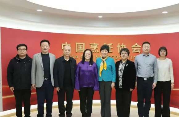 beat365官网领导赴中国烹饪协会交流座谈 共商烹饪职教发展新篇